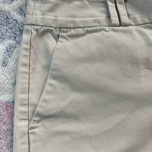 2 pair Ann Taylor & LOFT cuffed chino shirts black and beige - Picture 3 of 16